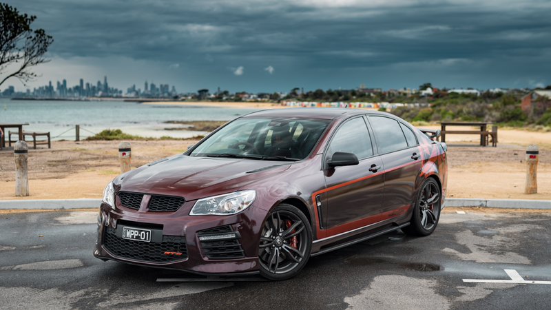 Illustration for article titled This Ludicrous 750 HP Walkinshaw Holden HSV Commodore Was Australia In Car Form